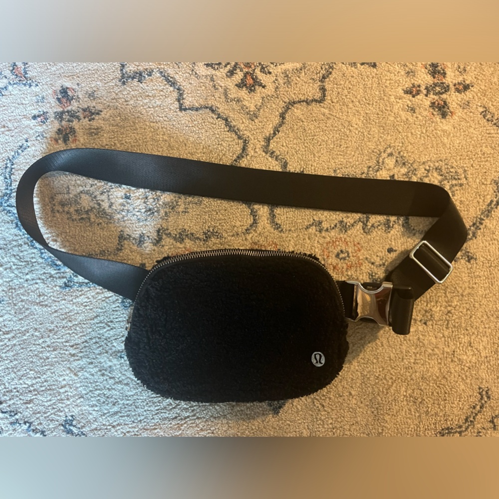 Lululemon Bag